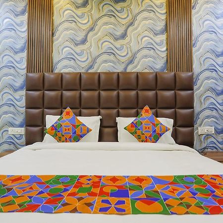 Fabhotel Naman Канпур Екстериор снимка